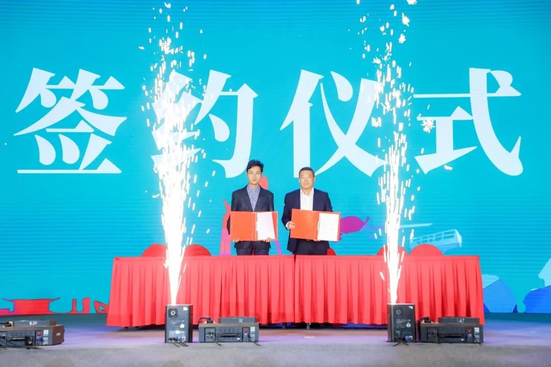 “機甲盛宴”長(cháng)沙展圓滿(mǎn)收官！山河智能展區亮點(diǎn)精彩回顧