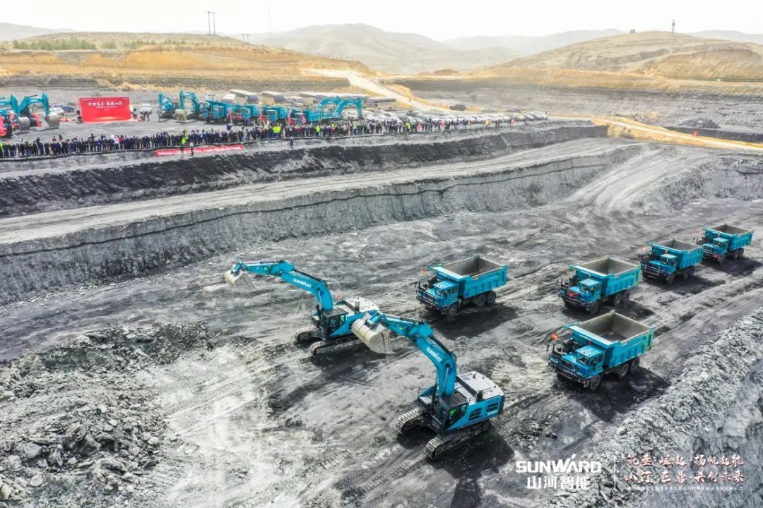 “礦”世高手，齊聚山河智能挖掘機操作手挑戰賽