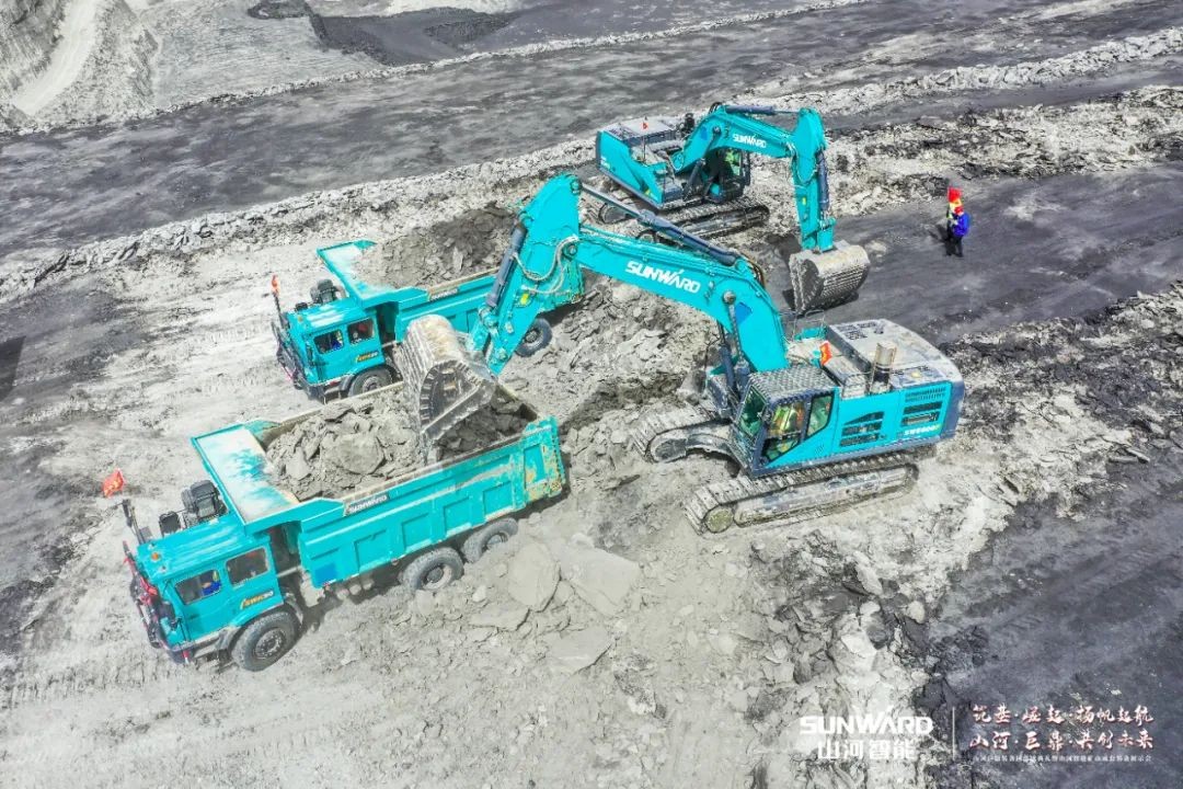 “礦”世高手，齊聚山河智能挖掘機操作手挑戰賽