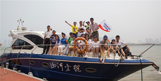 這個(gè)夏天，親子玩轉山河智能“三棲”裝備