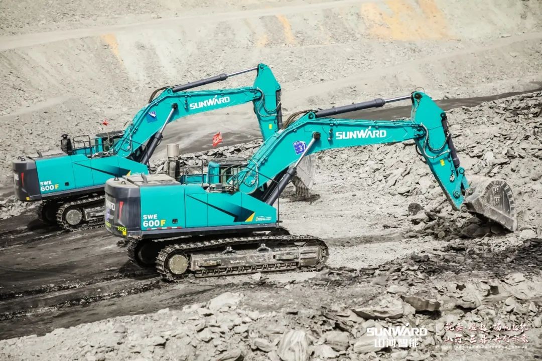 “礦”世高手，齊聚山河智能挖掘機操作手挑戰賽