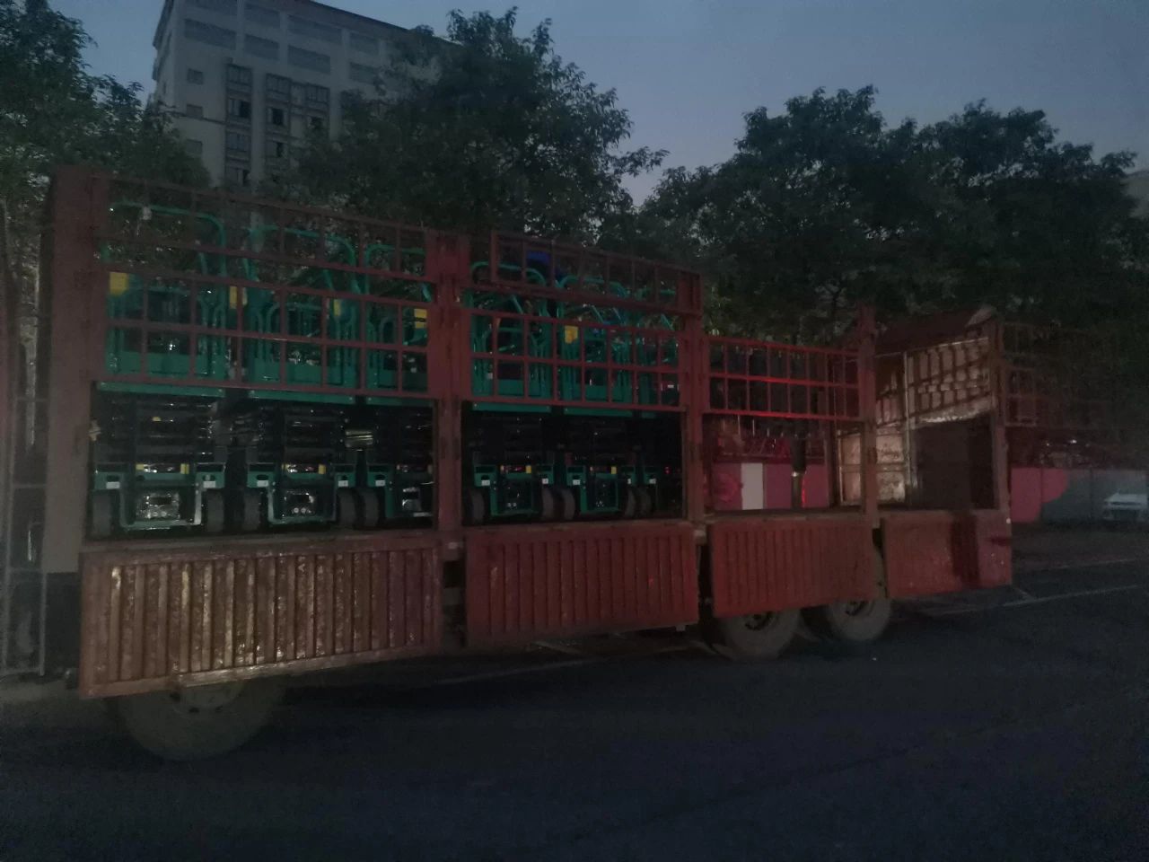 30小時(shí)，8個(gè)人，10臺裝備，我們說(shuō)到做到！
