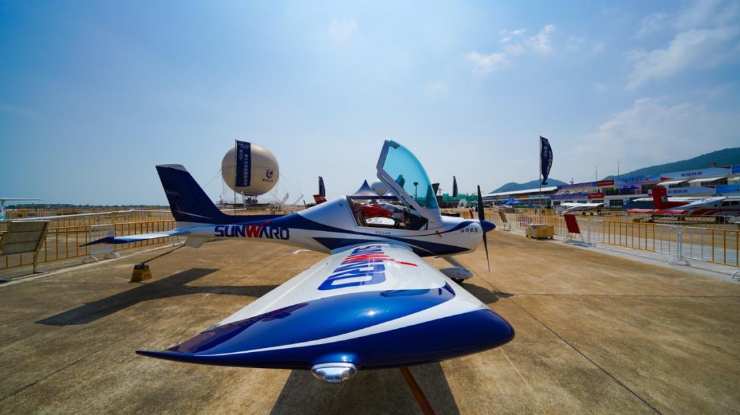 新機、飛行表演…2021中國航展山河航空秀給你看