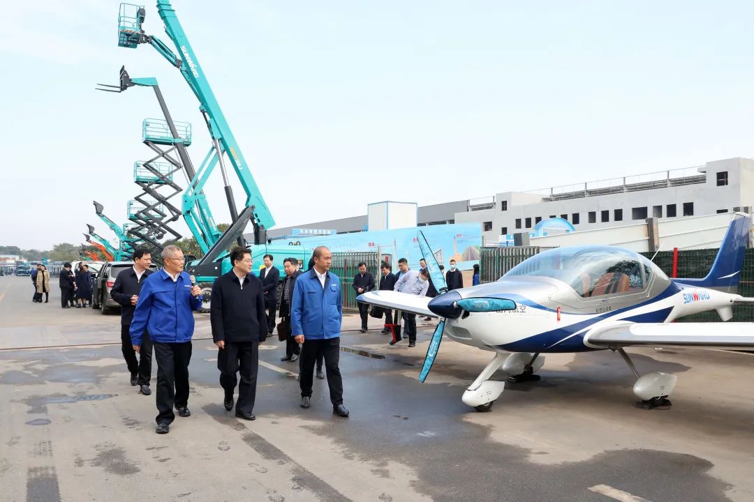 湖南省副省長(cháng)隋忠誠調研山河智能