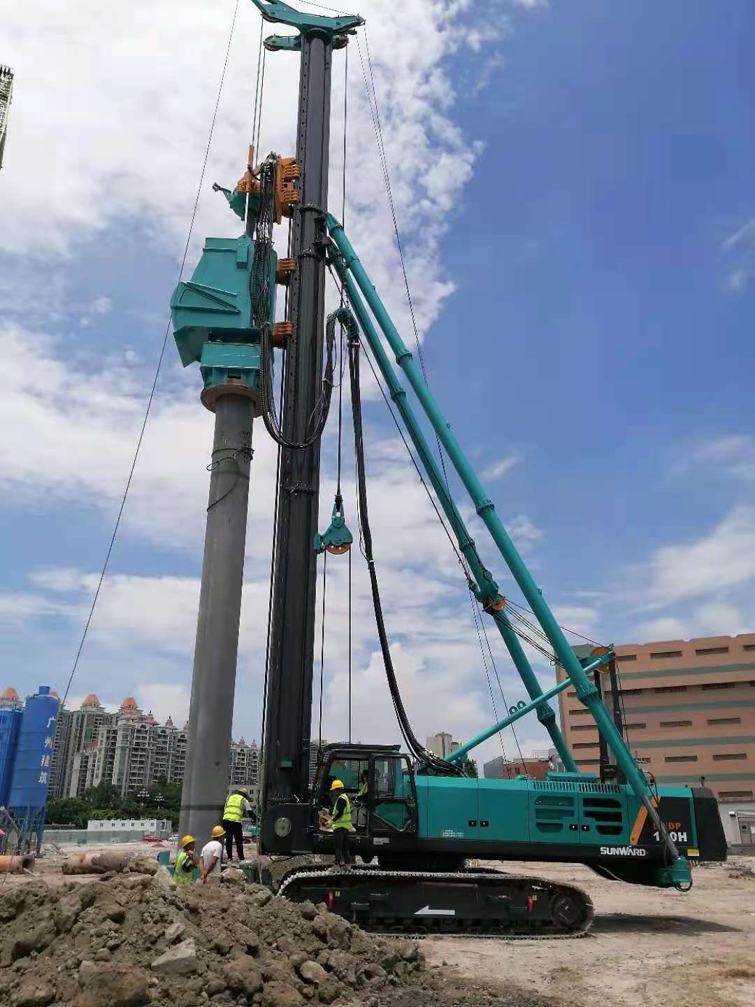 入巖效率取得突破性提升！山河智能隨鉆跟管鉆機廣受好評