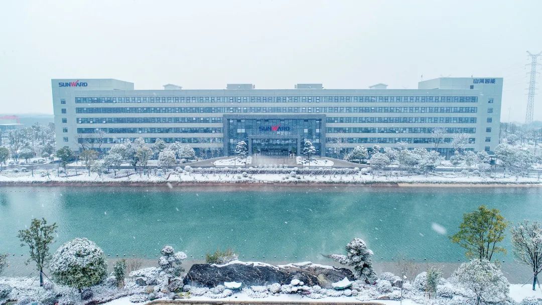 瑞雪兆豐年，邀您共賞雪中山河！