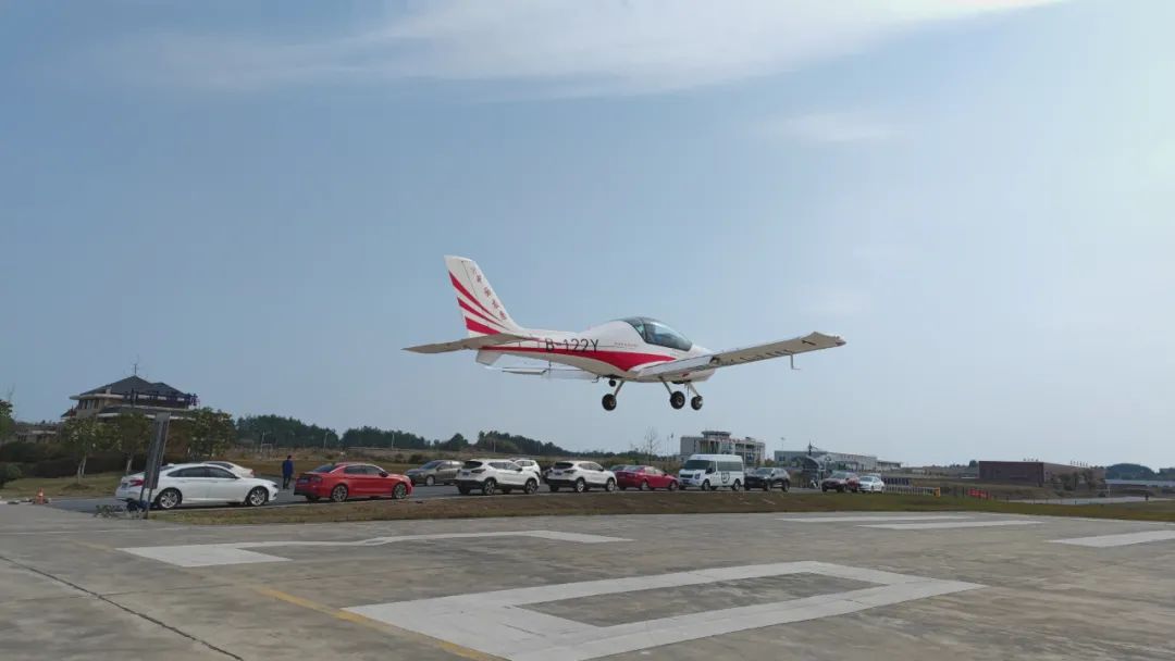 火情就是命令！湖南航空應急救援隊山河機組展現“山河速度”