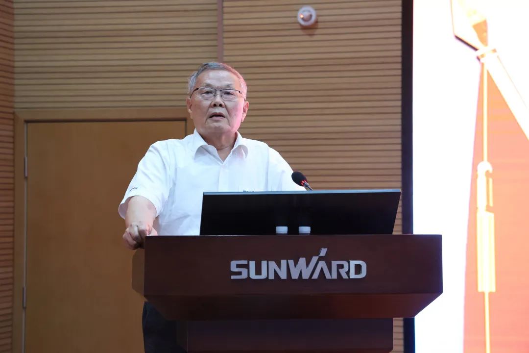 為建功建企建家一體化貢獻更大力量！山河智能第五屆五次“雙代會(huì )”成功召開(kāi)