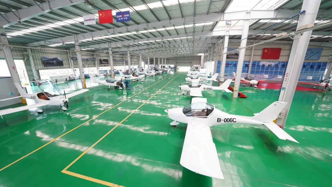 23個(gè)月交付100架！山河航空第 199、200 架阿若拉飛機順利下線(xiàn)交付