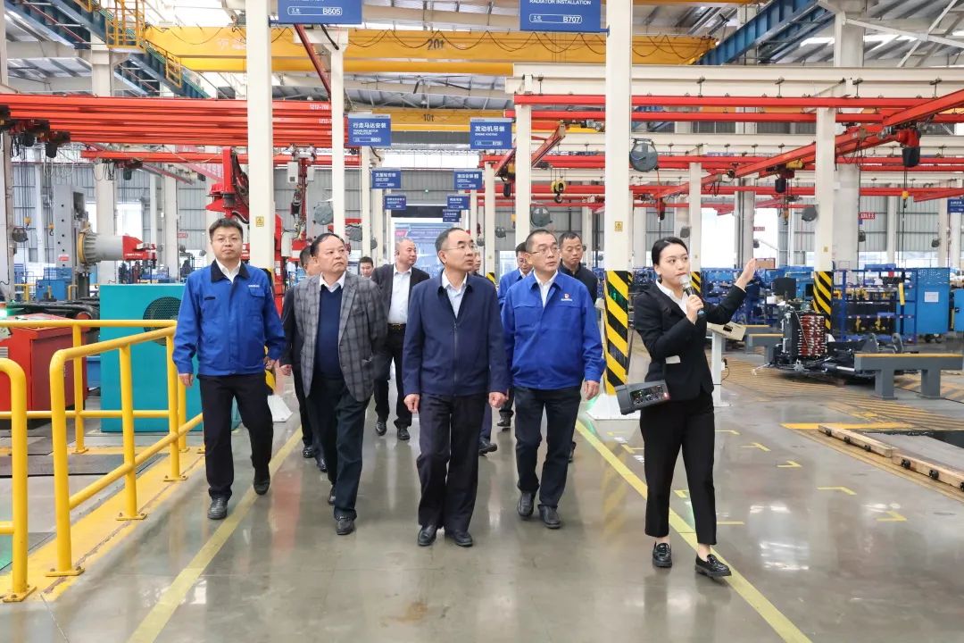 強強聯(lián)合，夯實(shí)湖南工程建設湘軍！山河智能與湖南路橋簽訂戰略合作協(xié)議