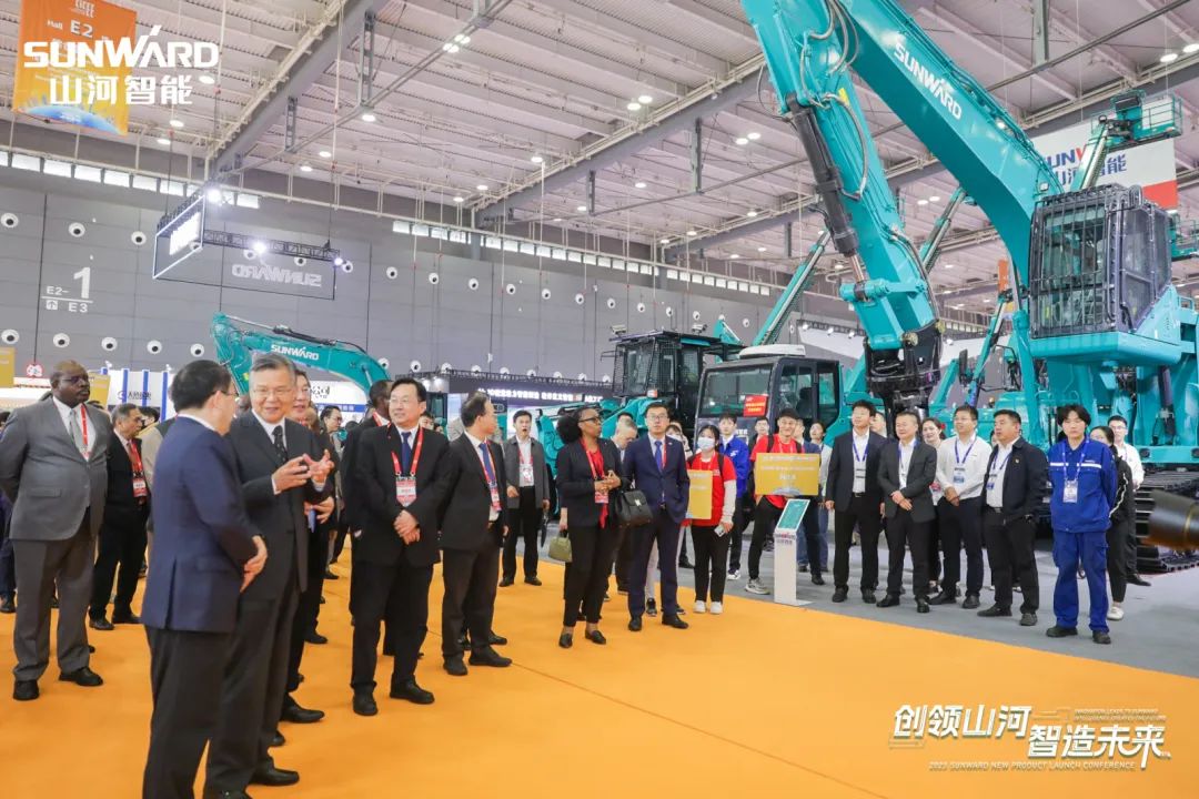 2023 CICEE | 山河智能亮相2023長(cháng)沙國際工程機械展！智能化、電動(dòng)化產(chǎn)品站C位