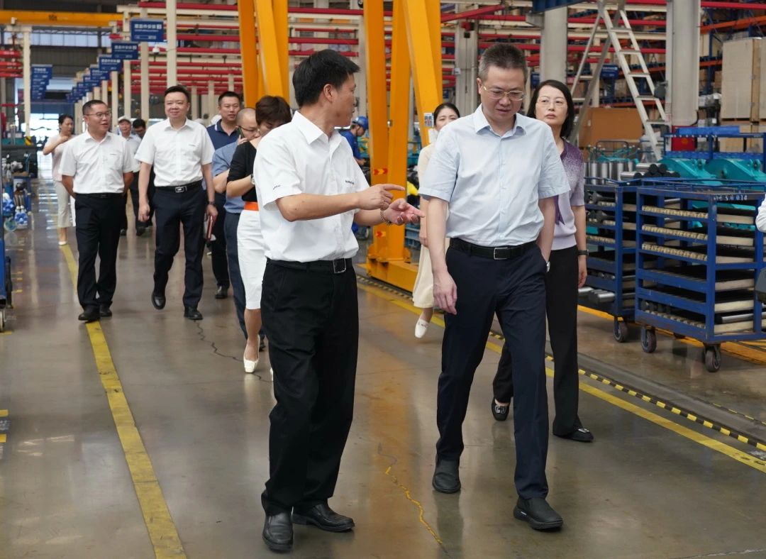 長(cháng)沙市人民政府副市長(cháng)、市工商聯(lián)主席康鎮麟調研山河智能