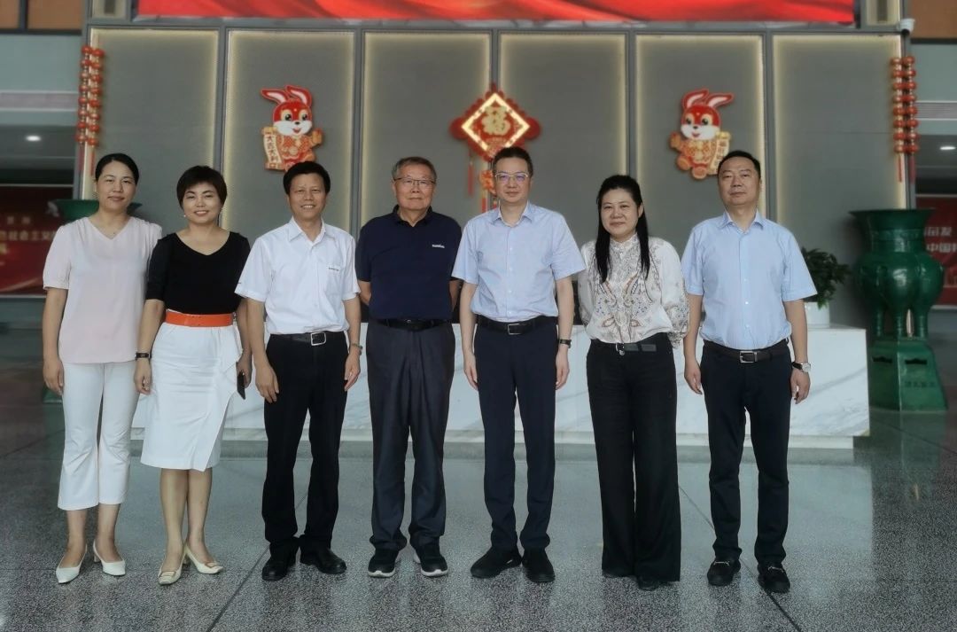 長(cháng)沙市人民政府副市長(cháng)、市工商聯(lián)主席康鎮麟調研山河智能