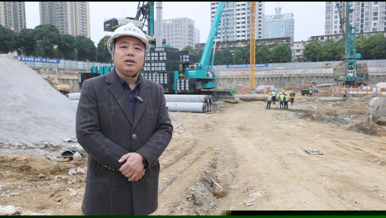 “綠巨人”顯神威！山河智能引孔式靜力壓樁機助建“綠城”南寧民生項目