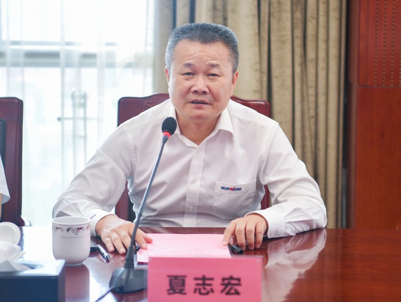 強化戰略合作，實(shí)現互利共贏(yíng)！山河智能到訪(fǎng)中鐵五局集團并簽訂戰略合作協(xié)議