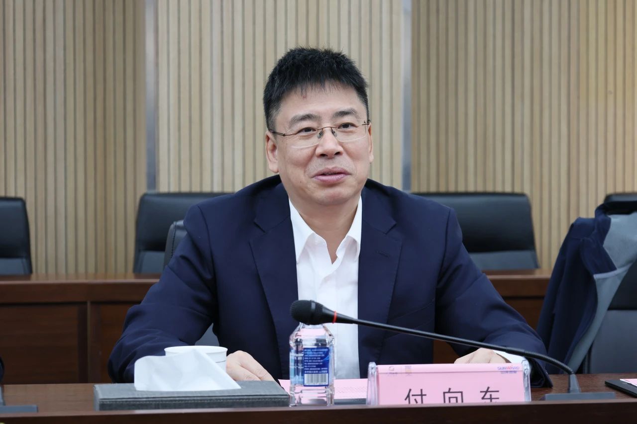 強強聯(lián)合，聚能攻堅！山河智能與北方爆破科技達成戰略合作